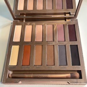 Urban Decay Naked Ultimate Basics Eyeshadow palette